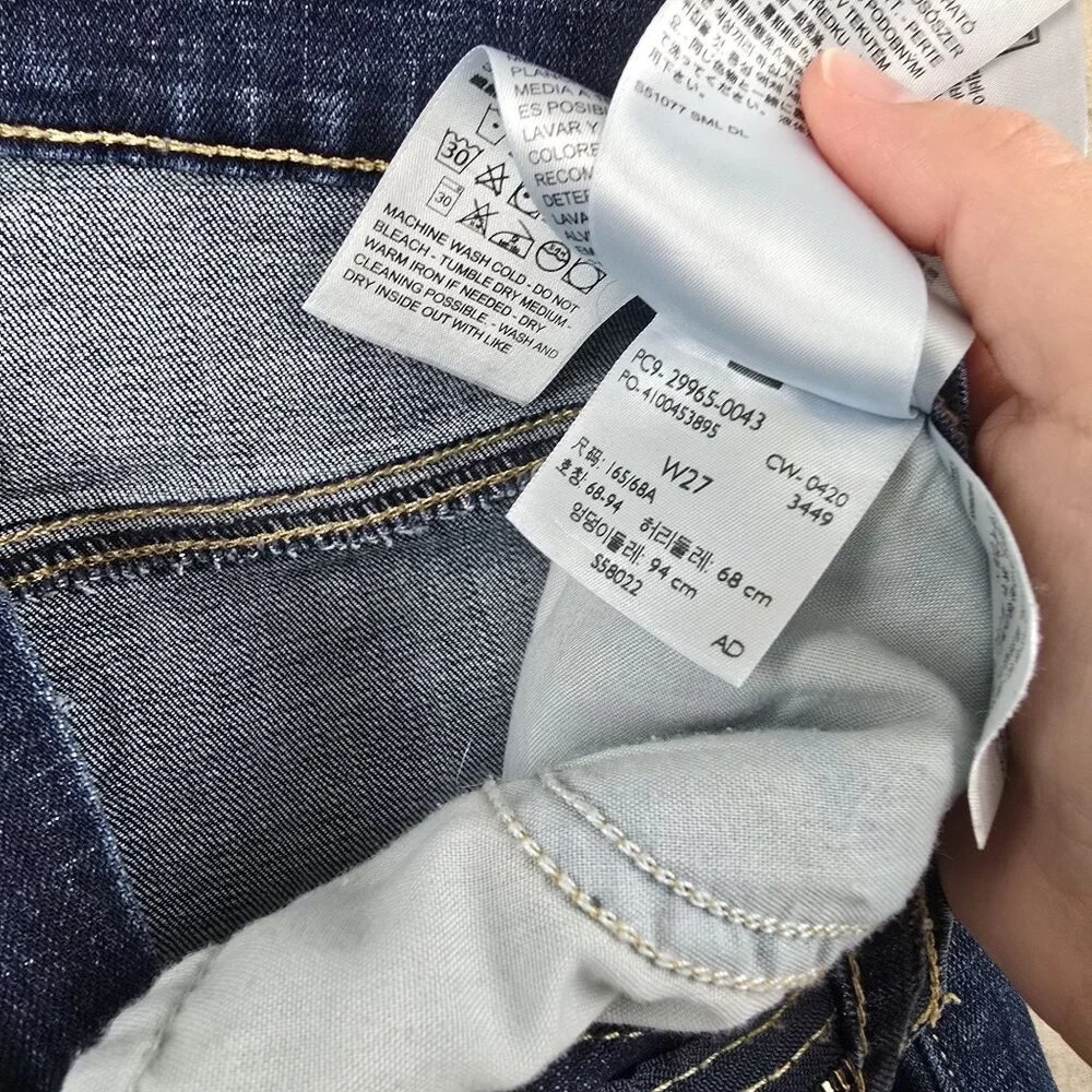 Levis Womens Mid Length Denim Shorts Size 27 - Picture 5 of 5